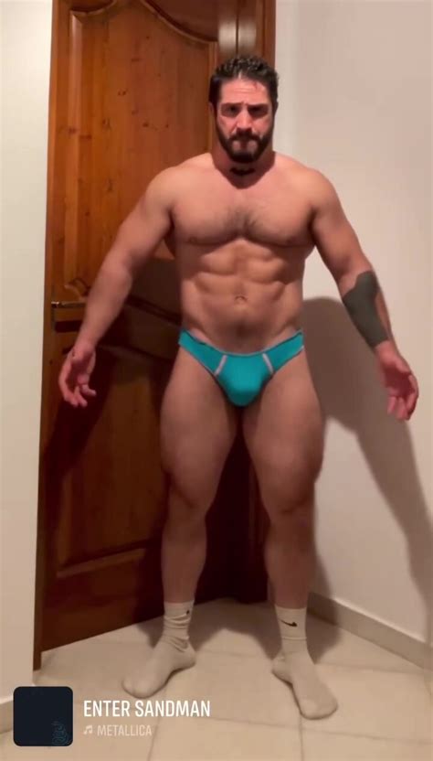 Hot Muscle Hunk Poses 3 ThisVid