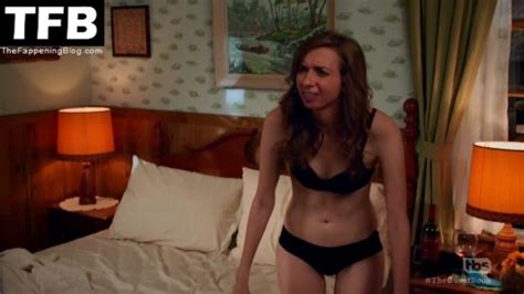 Lauren Lapkus Nude Sexy Collection Photos TheFappening