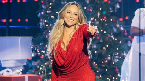 The 10 Most Popular Christmas Songs Ever, According To Data