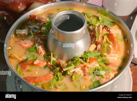 Tom Yum Goong Thai Hot Spicy Soup Shrimp Thailand Food Stock Photo Alamy