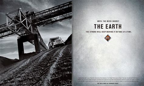 contoh poster iklan  kreatif  inspiratif