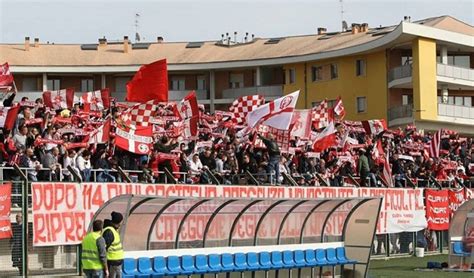 Anconitana La Curva Nord Prende Posizione Sul Possibile Ritorno Di