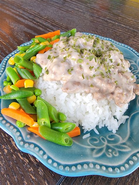 Easy Beef Gravy Over Rice - Lou Lou Girls