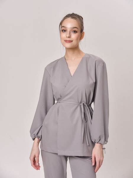 Медицинская блуза с застежкой на запах светло-серый Mariita - купить с ...