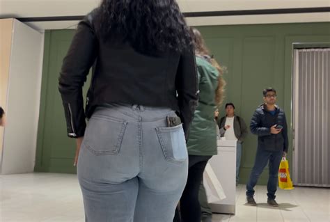 Plump Booty Latina Forum