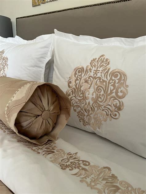 BÉGUM NUDE PARURE DE DRAP Hortensia