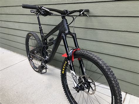 Santa Cruz Nomad C L With Lyrik Fork One Up Dropper For Sale