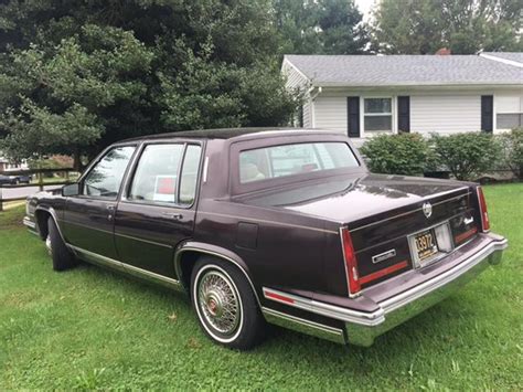 1986 Cadillac Fleetwood Brougham Delegance For Sale