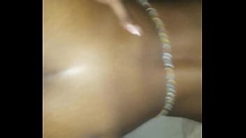 Fille de Lagos baisée dur par derrière XVIDEOS