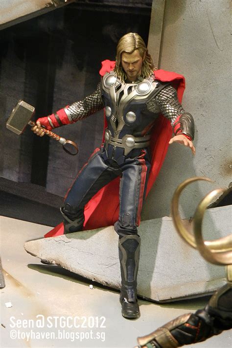 Toyhaven Hot Toys 1 6th Scale The Avengers 12 Inch Figures All Assembled Seen STGCC 2012