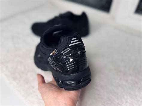 Купить мужские кроссовки New Balance в магазине обуви в СПб