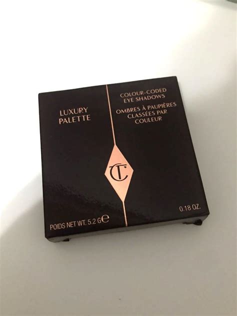 Charlotte Tilbury Luxury Palette Colour Coded Eye Shadow Walk Of No