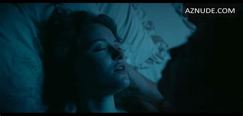 SISI NUDE SCENES AZNude