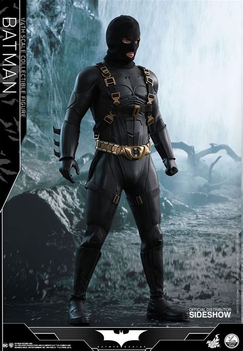 DC Comics Batman Quarter Scale Figure By Hot Toys Batman Begins Batman Christian Bale Batman