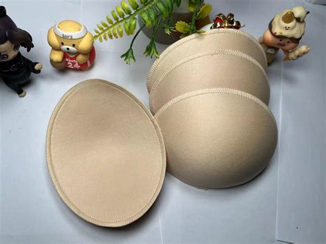 2020 Hot Selling Swimwear Accessories Foam Bra Pad Push Up Molded Bra Cup For Swimwear For