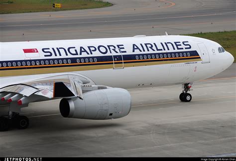 9V STF Airbus A330 343 Singapore Airlines Abram Chan JetPhotos