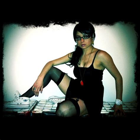 Naked Violeta Isfel Added By Pepelepu