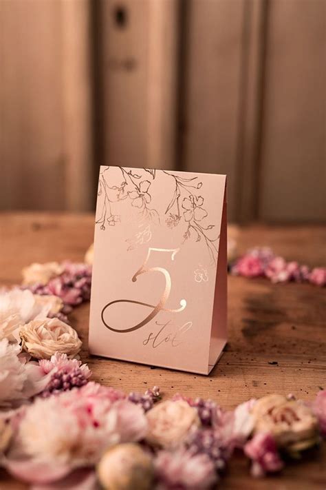 Numery Na Stol Glamour Kalkas Nrs Wedding Welcome Signs Wedding