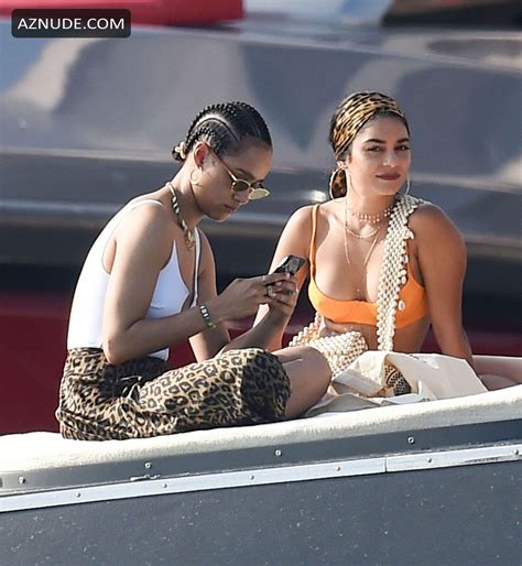 Nathalie Emmanuel Sexy In The Blazing Hot Sunshine On Holiday With Her Beau Alex Lanipekun In