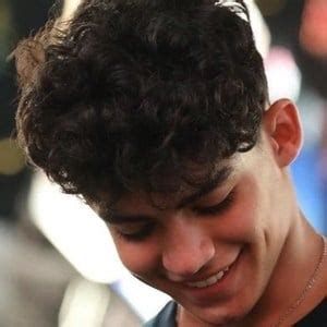 Alejandro Rosario - Age, Family, Bio | Famous Birthdays