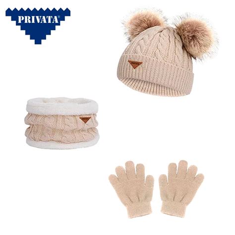 Conjunto Gorro Braga Cuello Y Guantes Privata