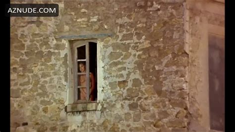 ANAIS JEANNERET Nude AZNude