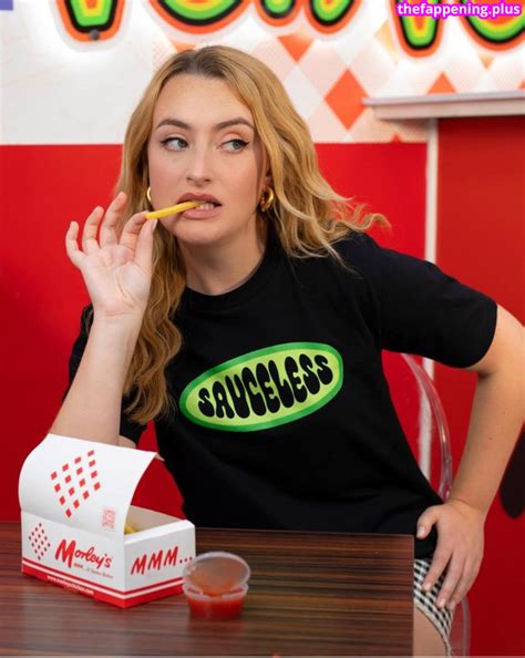 Amelia Dimoldenberg Ameliadimz Emilynudess Nude OnlyFans Photo 6 The Fappening Plus