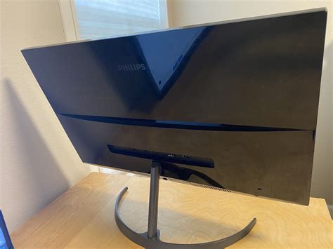 PHILIPS 276E8VJSB 27" Monitor, 4K UHD IPS for Sale in Kirkland, WA ...