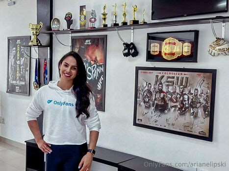 Arianelipski Nude OnlyFans The Fappening Plus