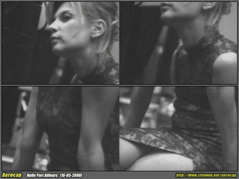 Naked Michèle Laroque Added 07 19 2016 by benh