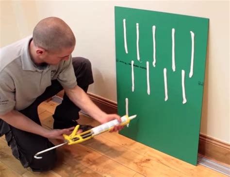 Как повесить и закрепить тяжелое зеркало на стену из гипсокартона: фото