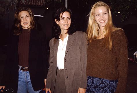 3 Tendenze Moda Anni 90 Che Tornano Questanno Pourfemme