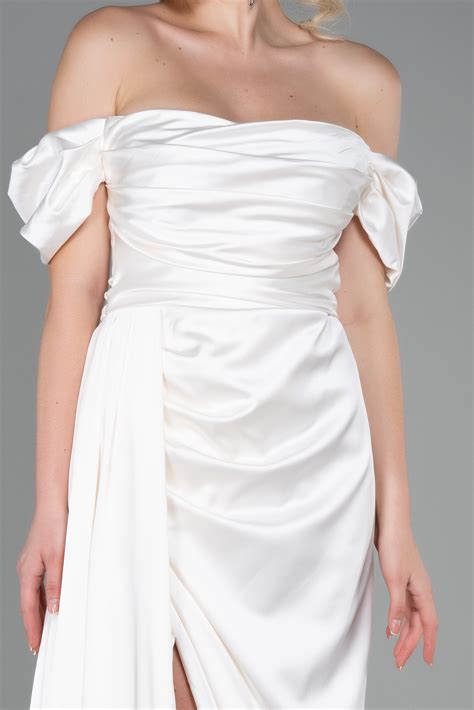 Nude Kay K Yaka Kuyruklu Uzun Ni An Elbisesi Abu Abiyefon