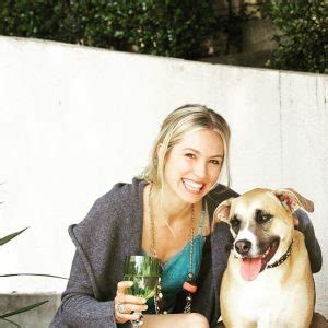 20 Hot And Sexy Sarah Carter Photos 12thBLOG