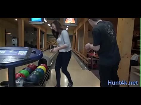 Romantic Maid Endures Hard Ramming XVIDEOS