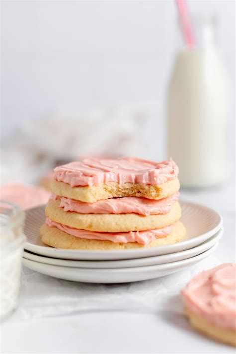 Copycat Crumbl Sugar Cookie Recipe (THE Pink Cookie!)