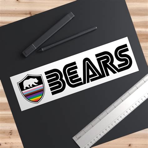 Escudo De La Bandera Del Orgullo Del Progreso Gay Con Pegatinas Para El Parachoques Con Fuente