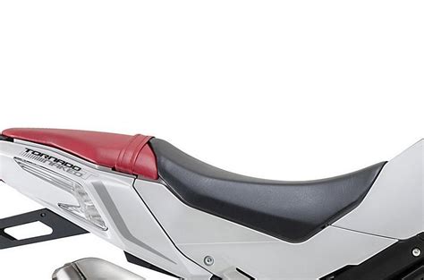 Ficha técnica de la Benelli Tornado Naked T Masmoto es