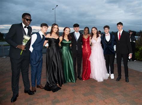 A night of glitz and glamour at the Errigal College prom - Photo ...