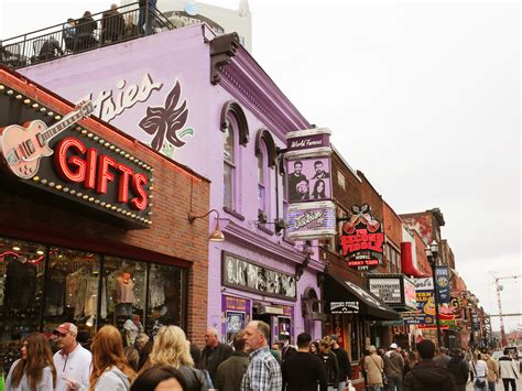 The 21 Best Nashville Bars On & Off Broadway 2023 - Nashville - The