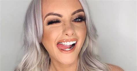 Ex Corrie Star Katie Mcglynn Ditches Blonde Locks In Majorly Bold Transformation Daily Star