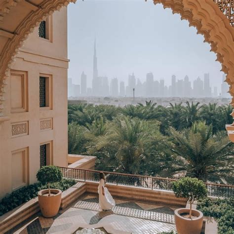 Four Seasons Hotels and Resorts | Luxury Hotels | Four Seasons