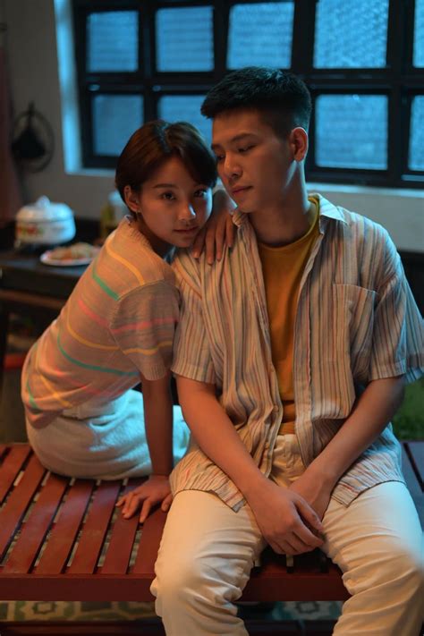 Hot girl người Tày đóng cùng con trai Vân Dung phim Đi giữa trời rực rỡ