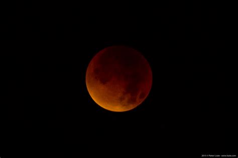 Super Bloody Moon Eclipse 2015 | Pieter Lozie – Photography