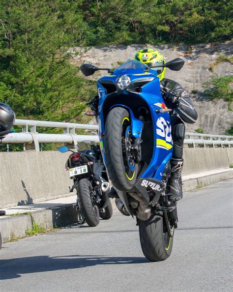 Best Gsx R Images On Pholder Gsxr Bikesgonewild And Motorcycle Porn