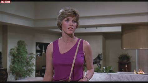 Голая Андреа Ховард в The Nude