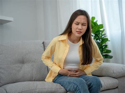 Barriga Dura Inchada E Dolorida - Barriga inchada e dura: Você sofre disso? Veja o que fazer