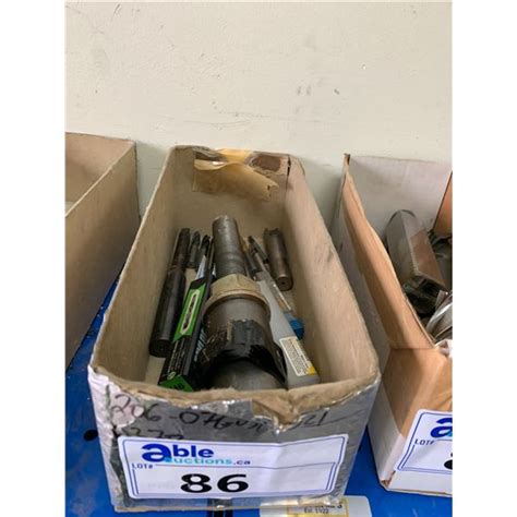Box Of Machinist Tools Assorted Ball End Mills Reamer And Insert End