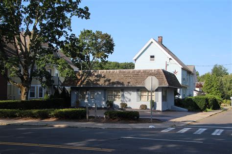 1174 Whitney Ave Hamden Ct 06517 Office For Sale Loopnet