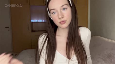 Watch Free Emily Bailey Farting Facing Camera Porn Video OnCams TV